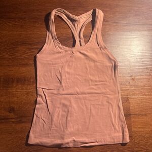 Lululemon Women's Pink Tank Top